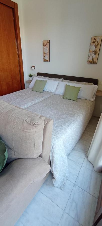 Apartamento Fibes Y Congresos セビリア エクステリア 写真